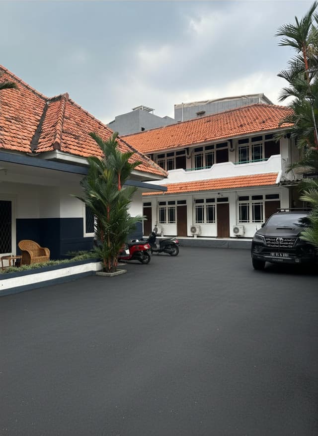 kost menteng room hall
