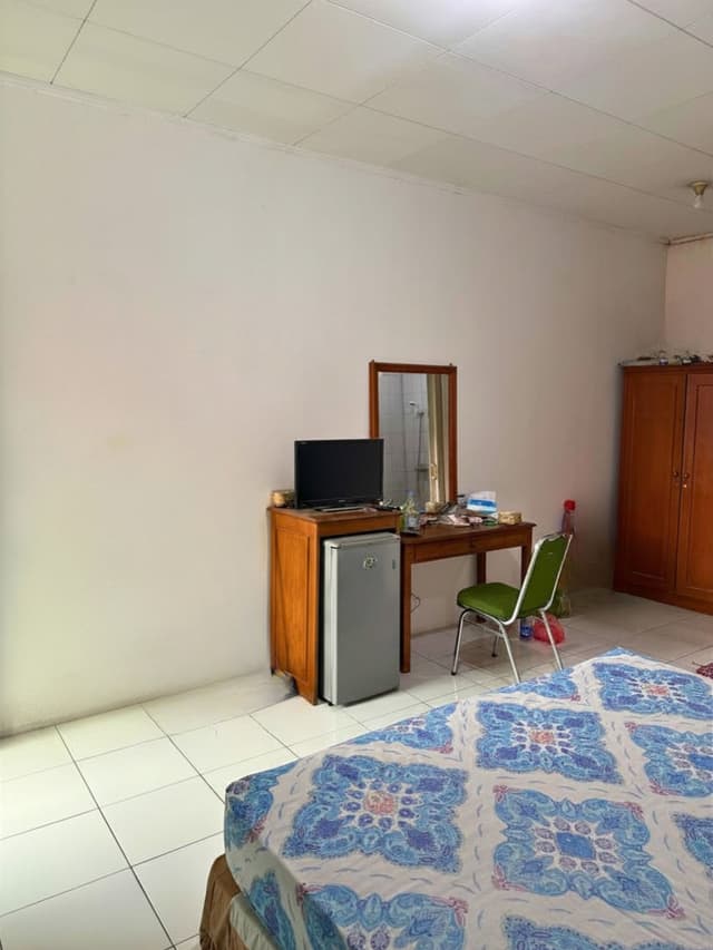 kost menteng room hall