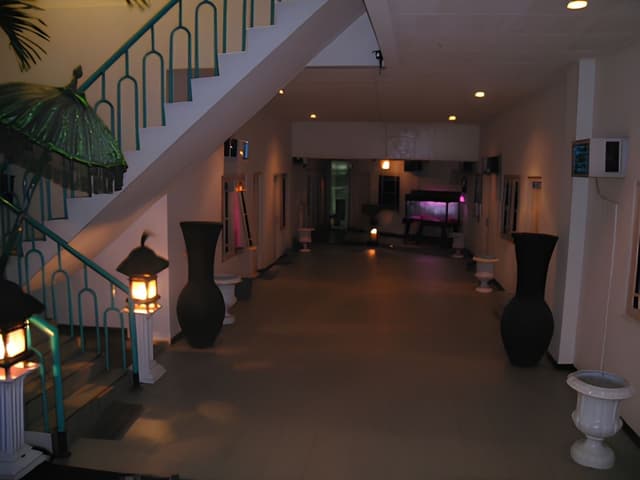 kost menteng room hall